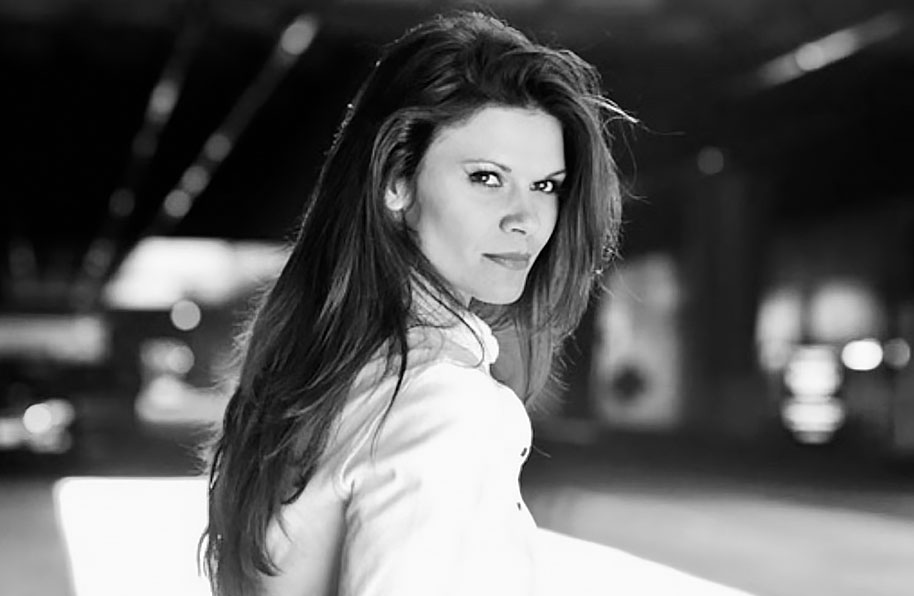 Discover the Charm of Danielle Vasinova's Shop: A Star's Collection 8 - Horimiya Merch Store epk - Horimiya Merch Store