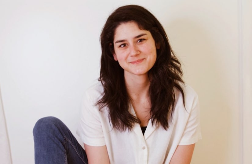 Elyse Myers Merchandise: Gear Up to Celebrate This Rising Musician 10 - Horimiya Merch Store 332325e5769940abbe1291ba198b86bb md - Horimiya Merch Store